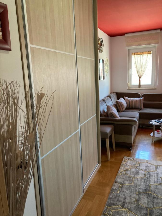 Apartment Capriati With Parking Garage Umag Exteriör bild