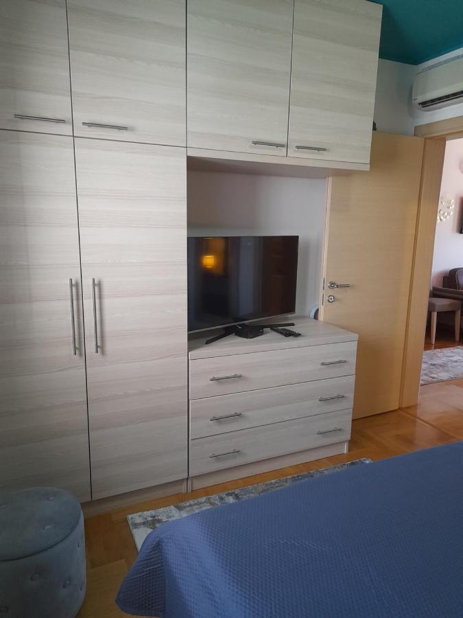 Apartment Capriati With Parking Garage Umag Exteriör bild